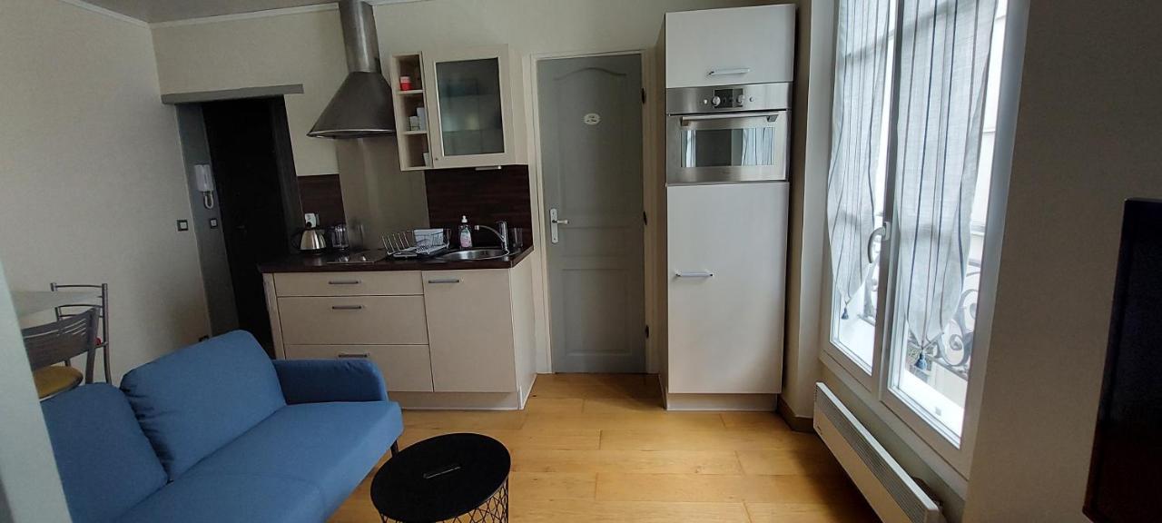 Appartement Coquet Sur Les Hauteurs De Montmartre París Exterior foto